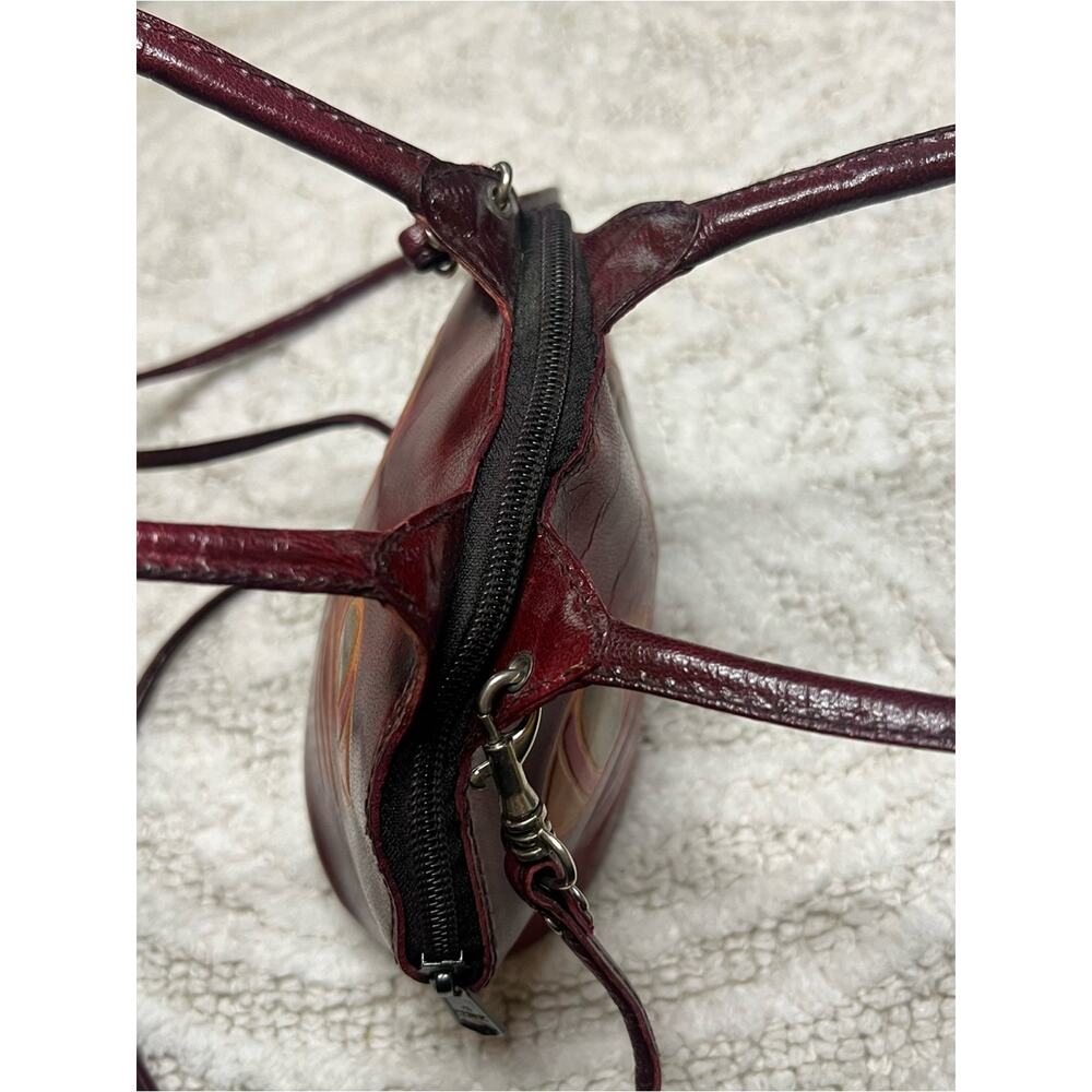 • - Picture 8 of 16